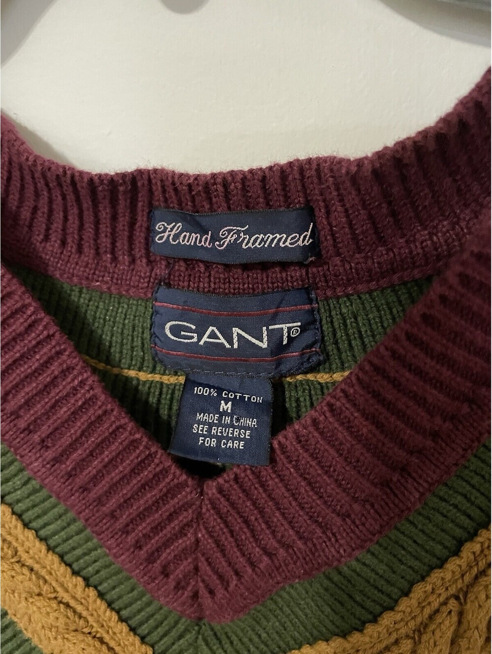 GANT Men's M Burgundy Cotton V-Neck Cable-Knit Long Sleeve Pullover Sweater - Picture 7 of 8